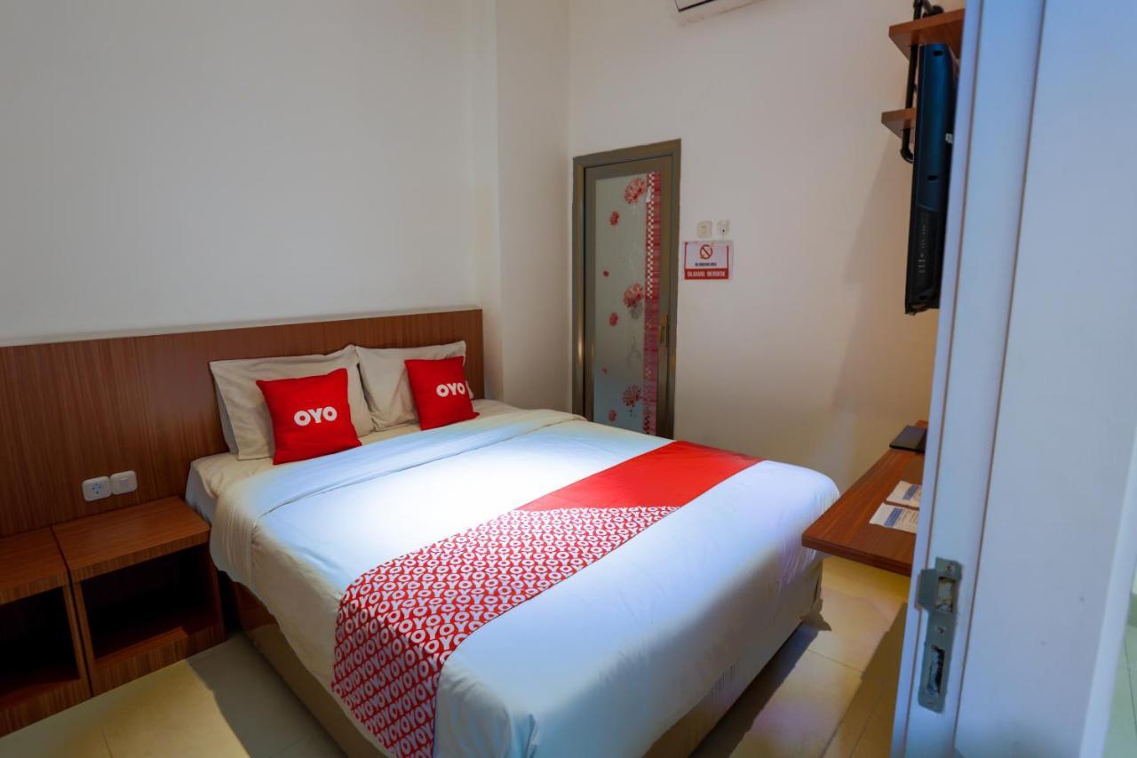 Super Oyo 3109 Point Inn Jakarta Exteriér fotografie
