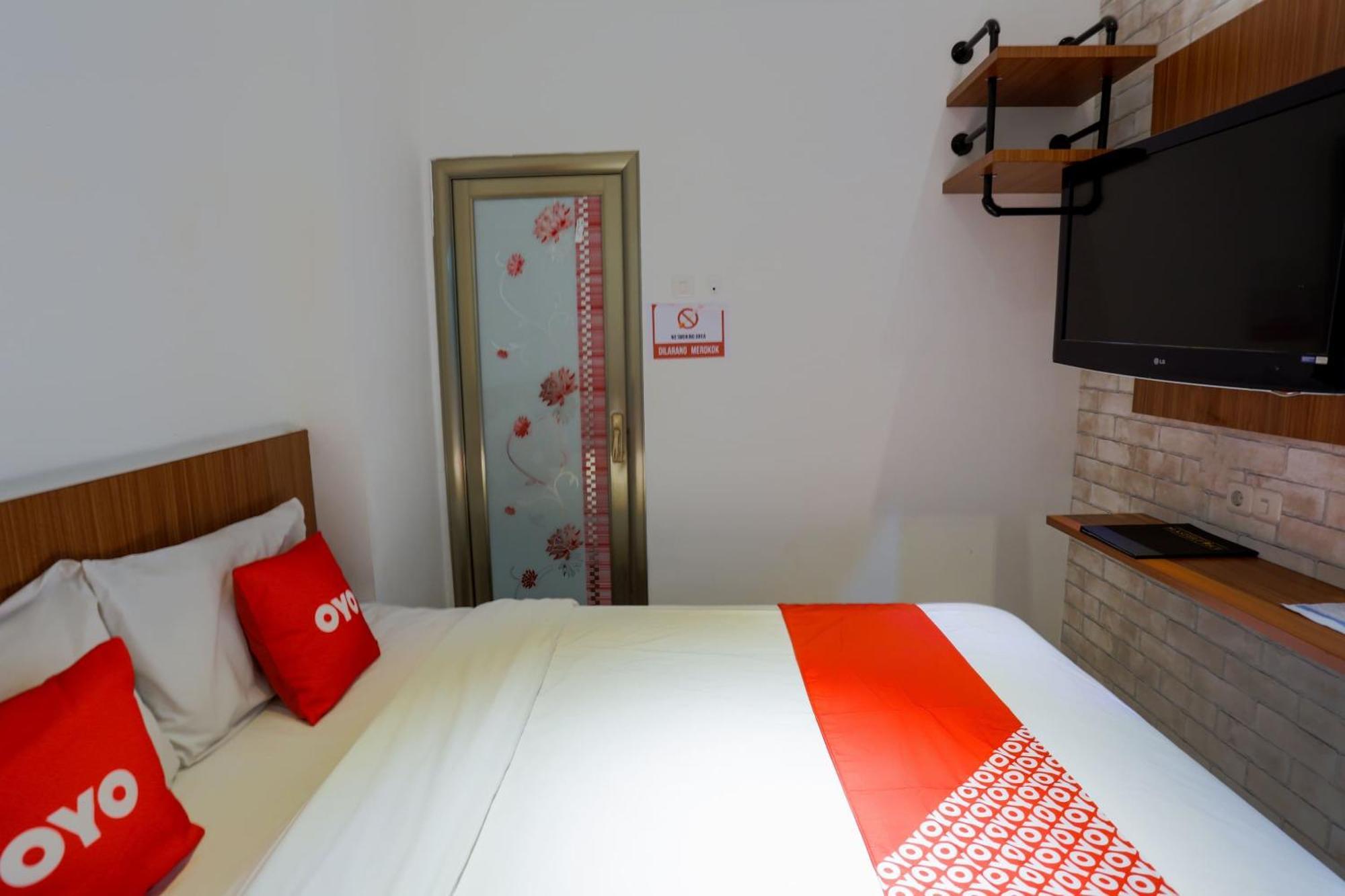 Super Oyo 3109 Point Inn Jakarta Exteriér fotografie